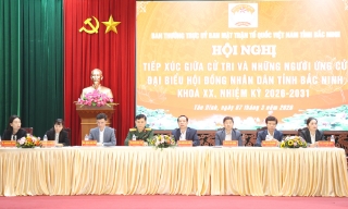  Ứng cử viên đại biểu HĐND tỉnh Bắc Ninh tiếp xúc cử tri tại đơn vị bầu cử số 4 